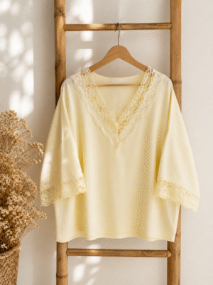 BLUSA ENCAJE