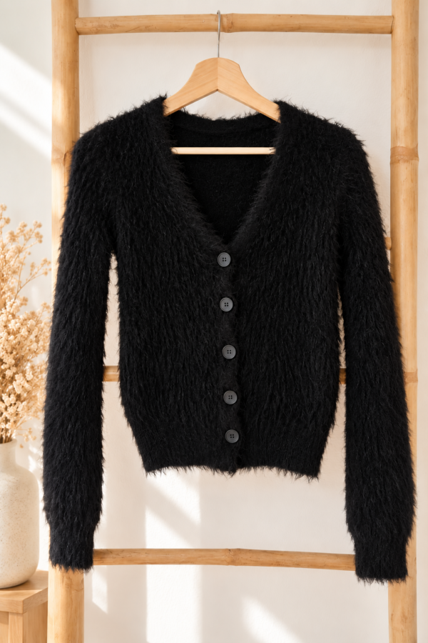 0c813a58-c29a-459e-a322-0e0676ef12ea CARDIGAN PELITO